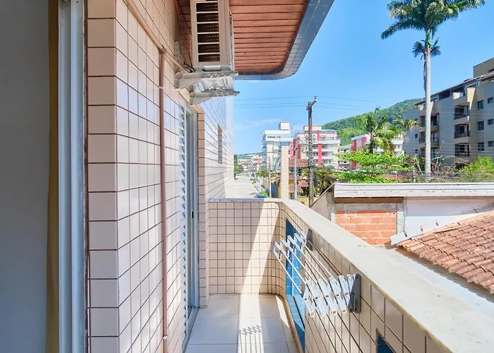 Apartamento a 100 metros da praia, bem localizado, com ar condicionado e Wi-fi - 14 - Edifício Lenamar II