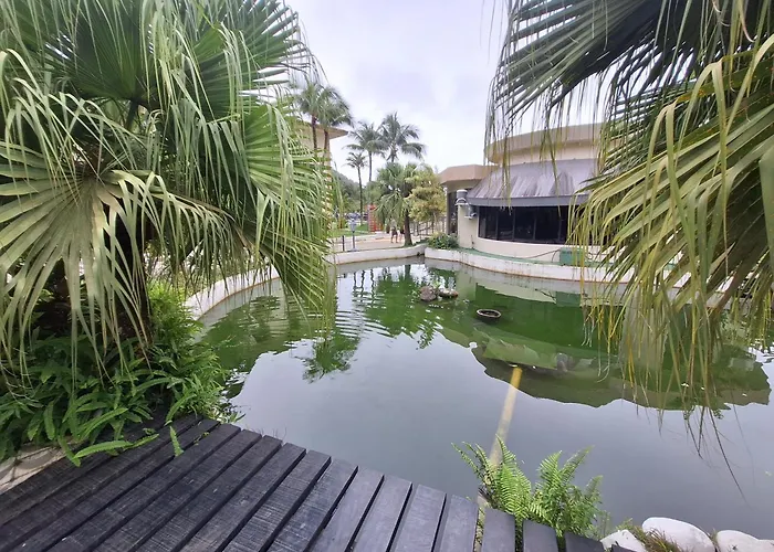 Paraiso Ubatuba - Praia Grande-Toninhas - Apartamento Cond Wembley Tenis